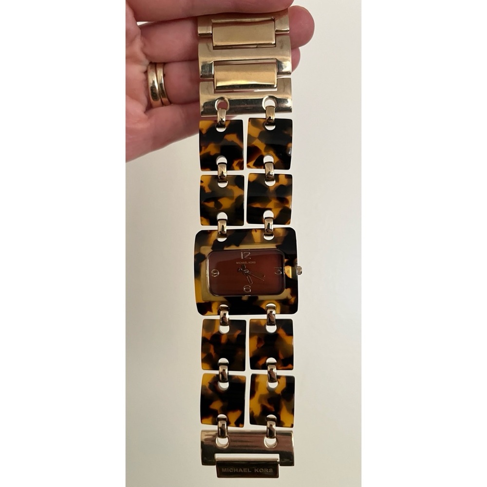 Michael Kors Tortoise Shell and Gold Tone Watch Working MK4116 Stainless Steel